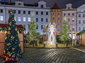 Решили отметить Новый год за границей? Тогда перед поездкой загляните на сайт ФССП, убедитесь, что никаких существенных долгов у вас нет