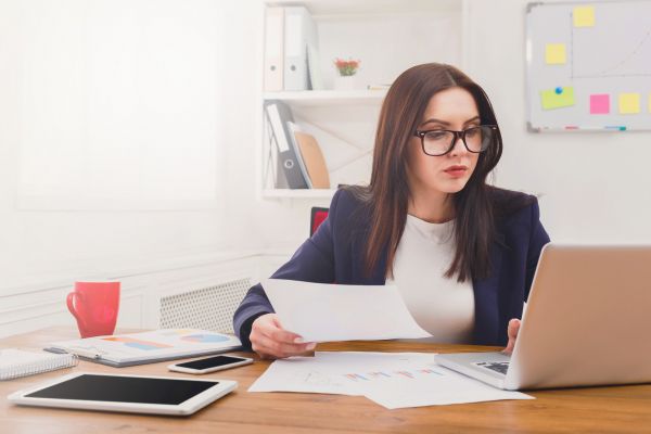 Новости: Из-за несговорчивости заказчика исполнитель на УСН иногда может попасть на НДС